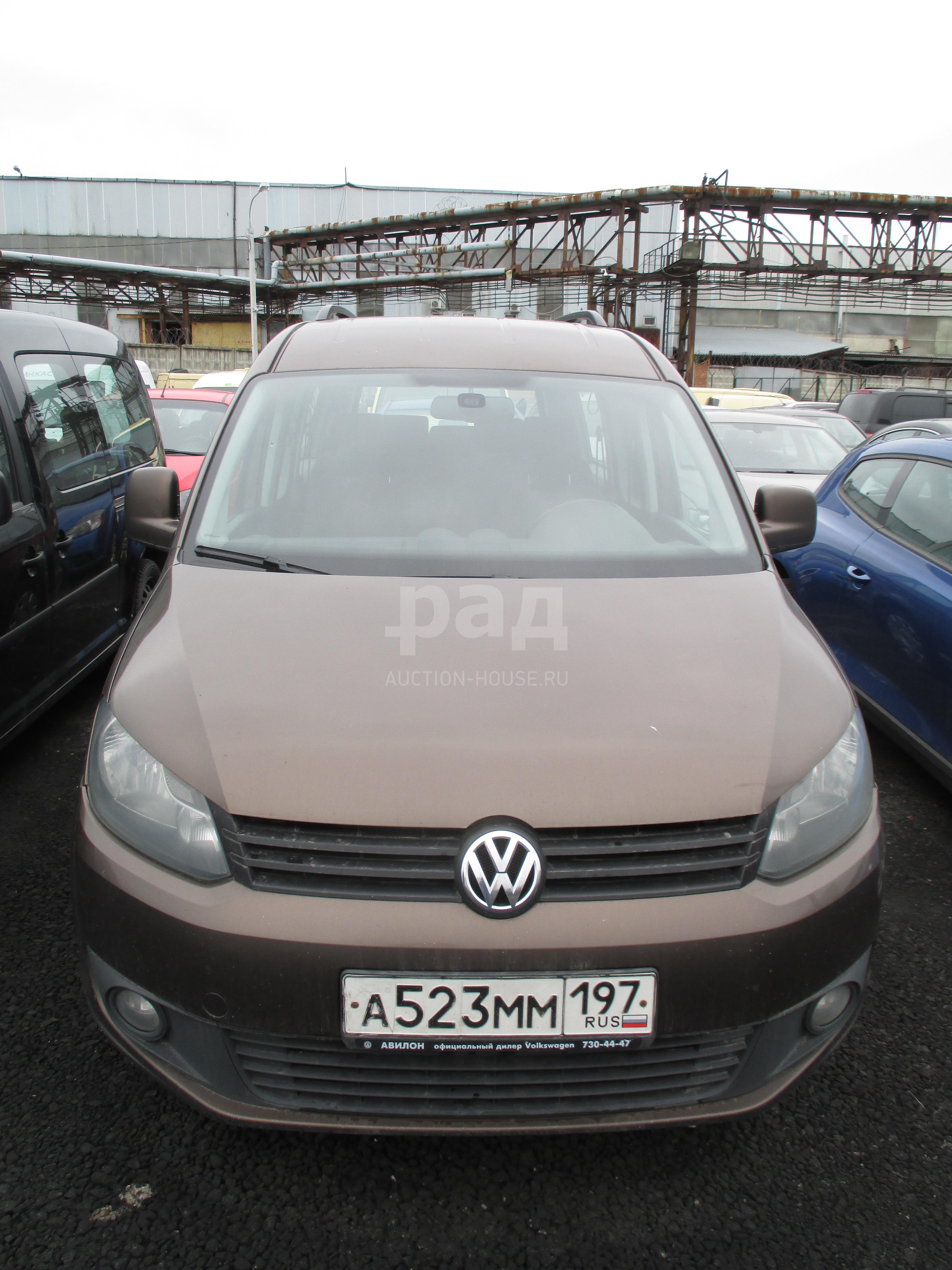 Лот №30, Volkswagen 2k Caddy Maxi, 2012, 120 995 км, 1.9 МТ, Видное